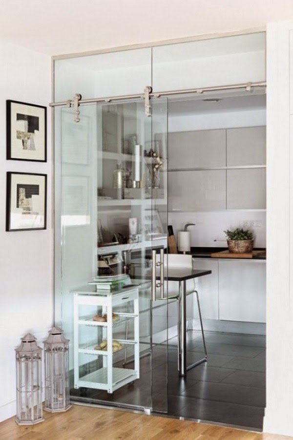 Divide the kitchen from the living room