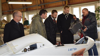 Apsilankymas sklandytuvų gamykloje „Sportinė Aviacija ir Ko“