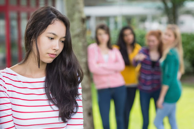 Apa Itu Cyber Bullying? Cyber Bullying di Sekolah
