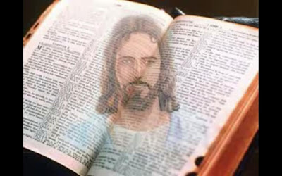 Resultado de imagem para JESUS é a BÍBLIA