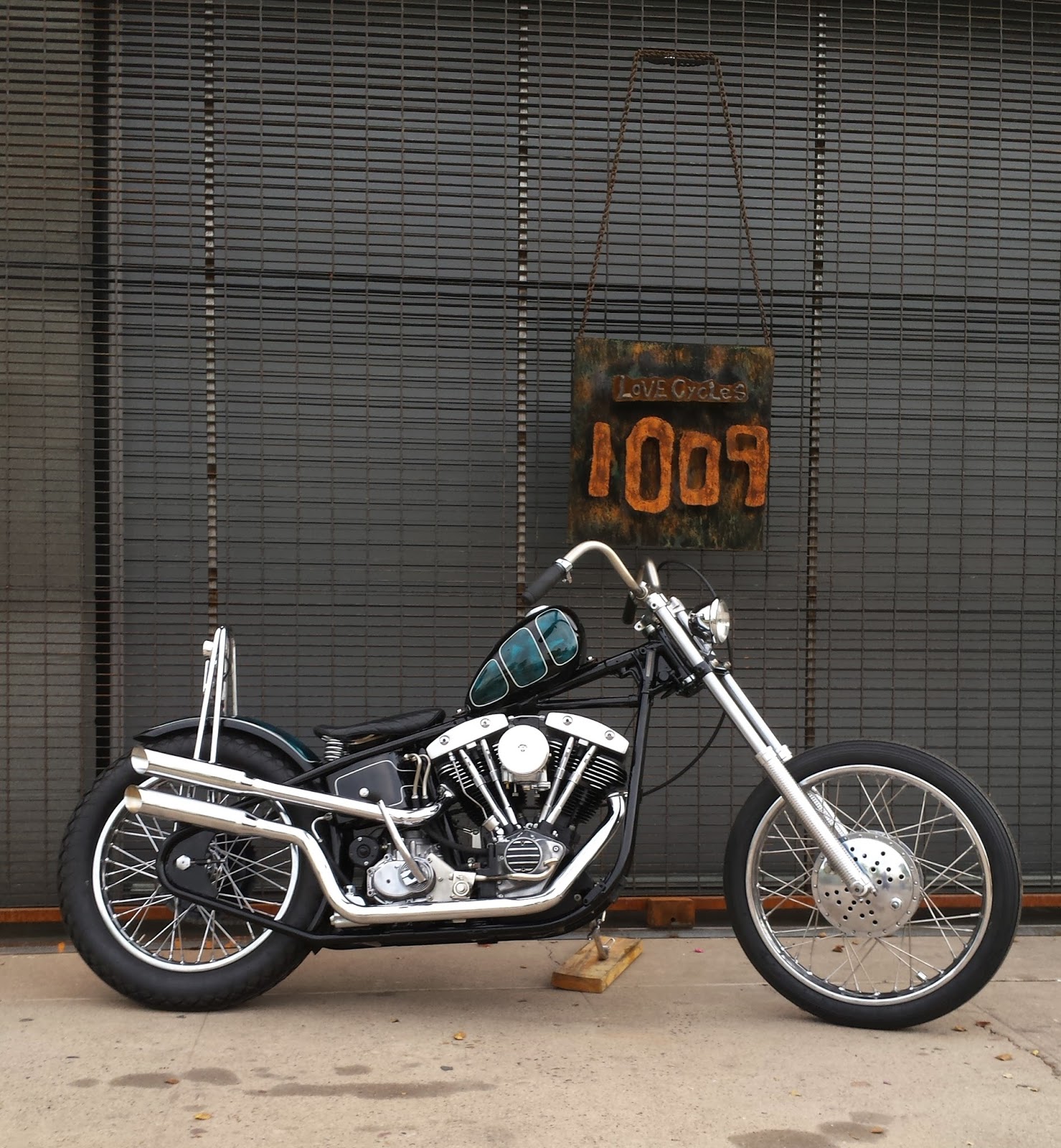 1983 shovelhead chopper