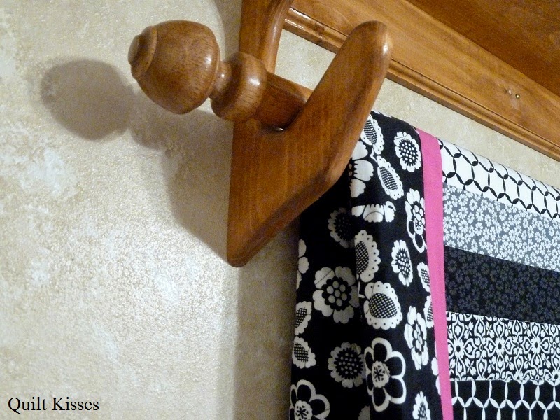 Different ways to hang a quilt : SKYQUILTER