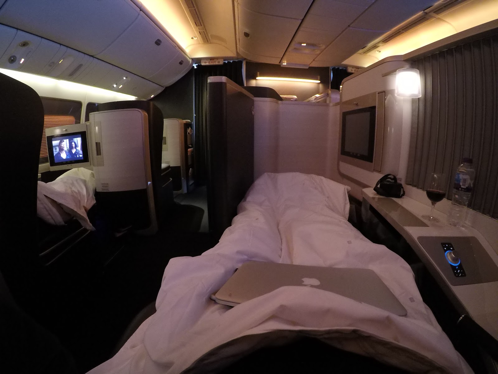 Review of British Airways First Class flight from London Gatwick in 2018 by www.CalMcTravels.com