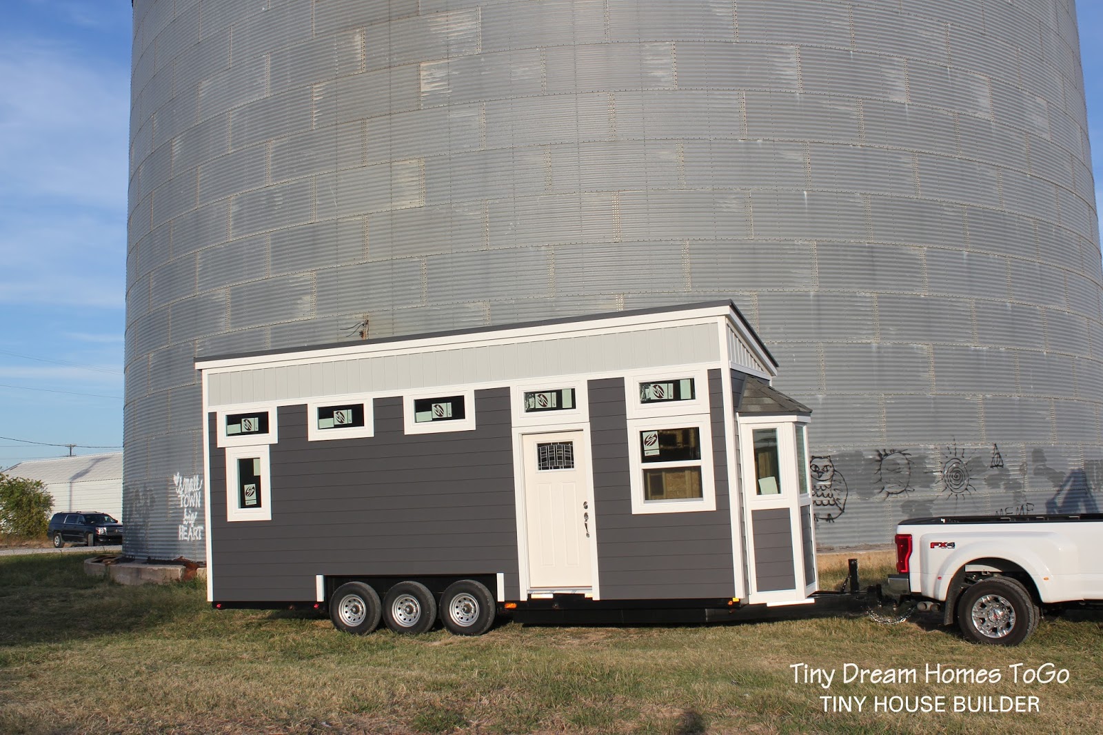 The Sojourn From Tiny Dream Homes ToGo [ TINY HOUSE TOWN ]