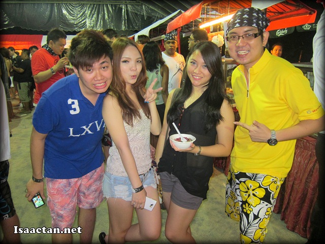 Hey more of us, this time I'm looking really yellow here.. >< 