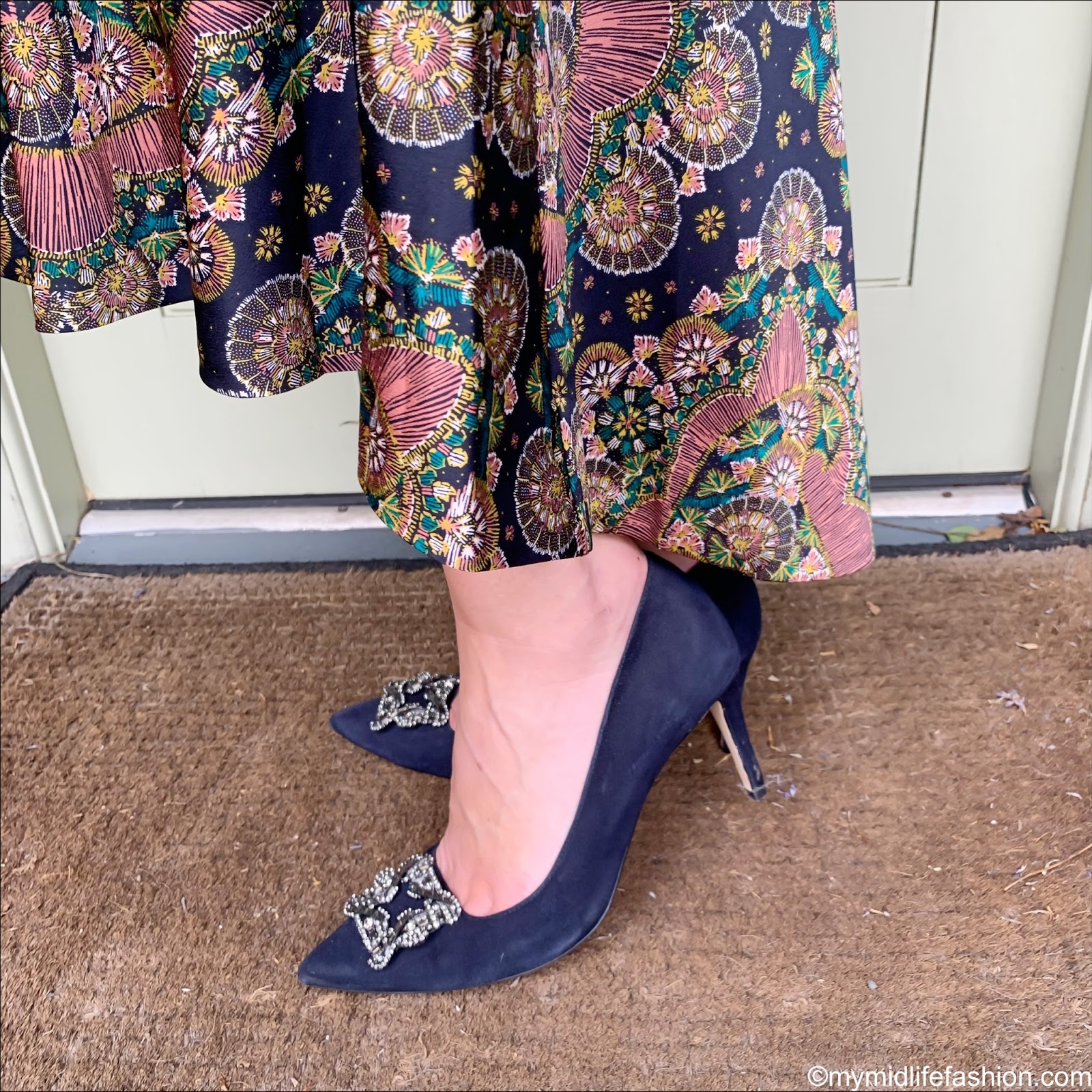 my midlife fashion, j crew Point Sur long sleeve paisley dress in satin back crepe, dune Betti court heel suede shoes, miu miu quilted clutch