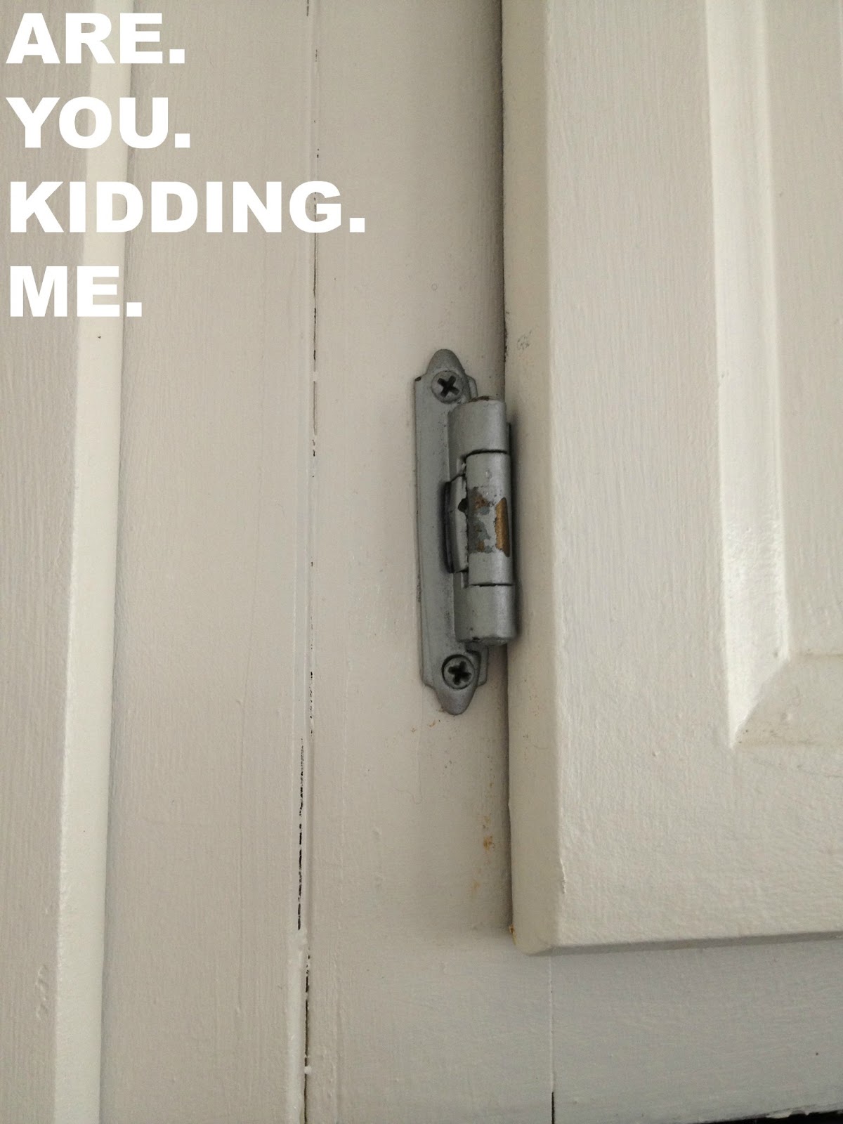 Livelovediy How To Paint Kitchen Cabinets In 10 Easy Steps