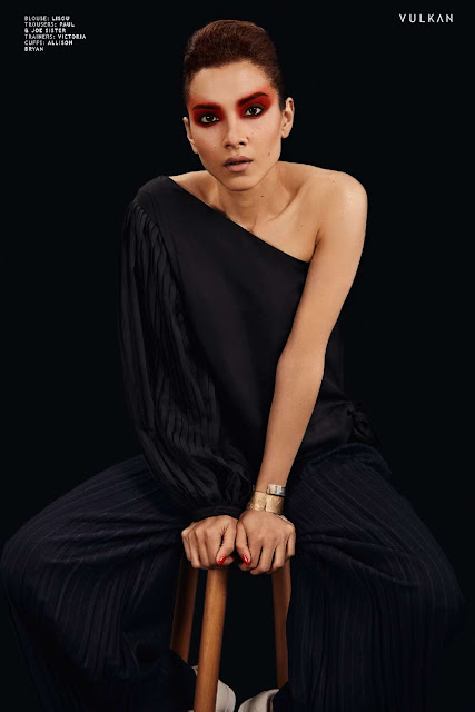 eyval.net : Amber Rose Revah - Vulkan Magazine / November 2017