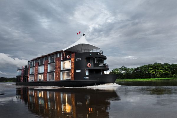 Aria River Boat for Amazon Holidays