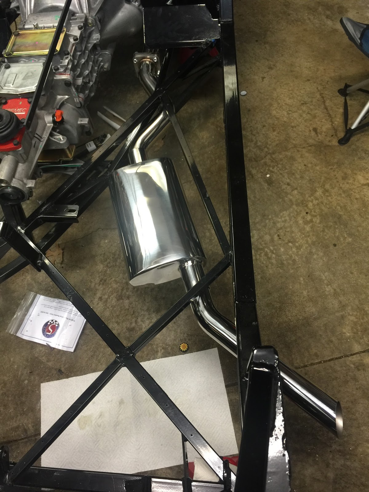 '33 Hot Rod Exhaust Install Header & Side Pipes