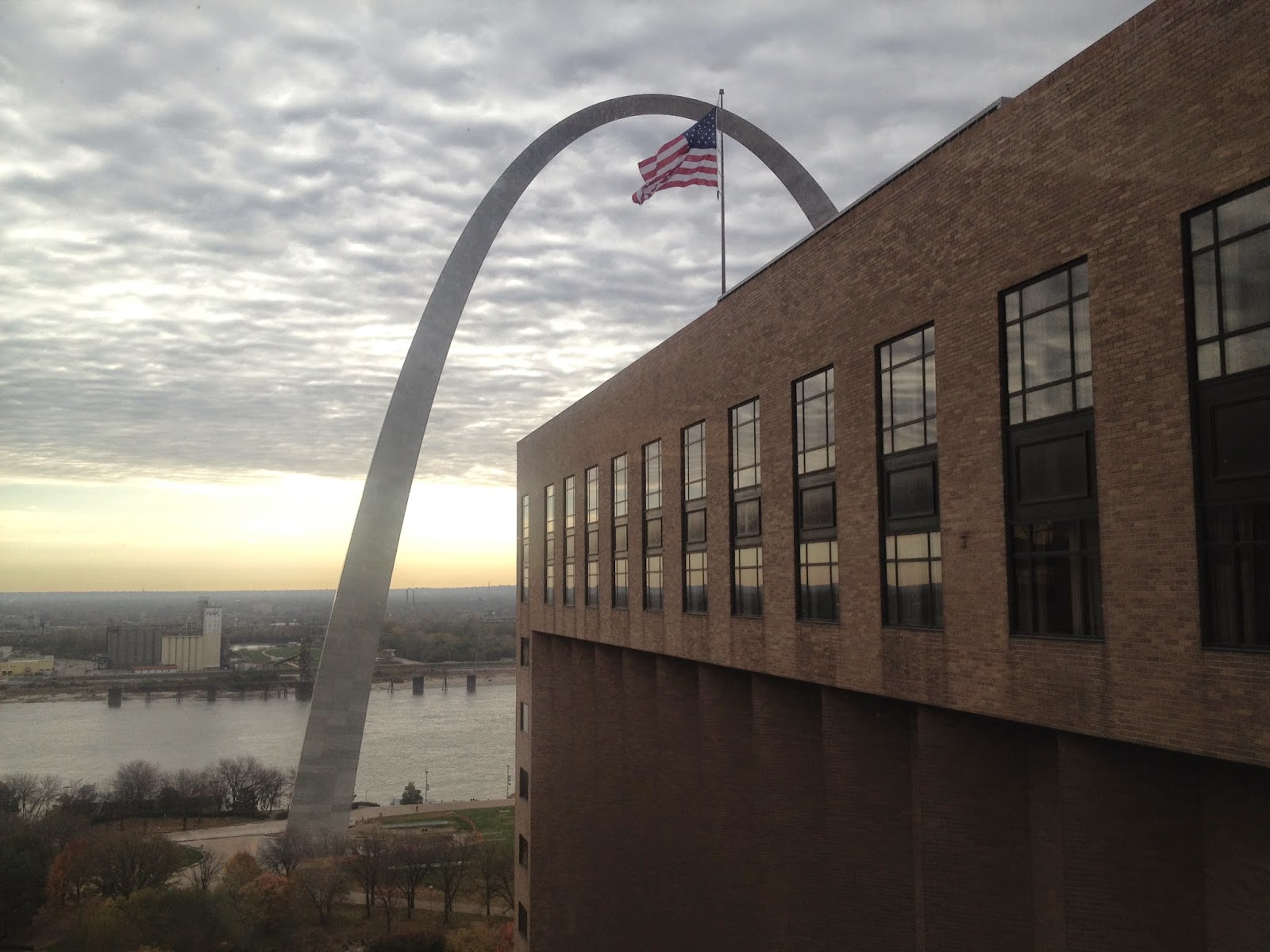 The Pointiff: Review: Hyatt Regency St. Louis at the Arch