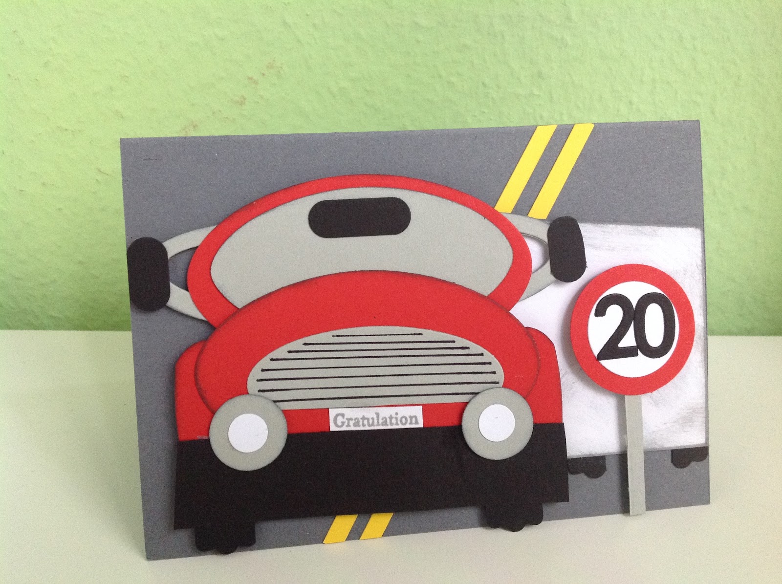 Kristin Stempelmädels Geburtstagskarte für Liebhaber von großen "Autos"