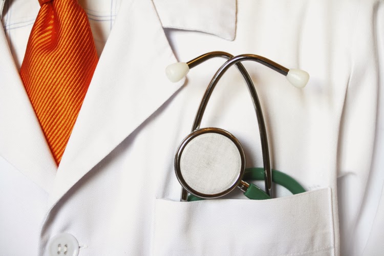 DOCTORS WEAR WHITE COAT WHY ONLY WHITE COAT NOT OTHER COLOR DRESS