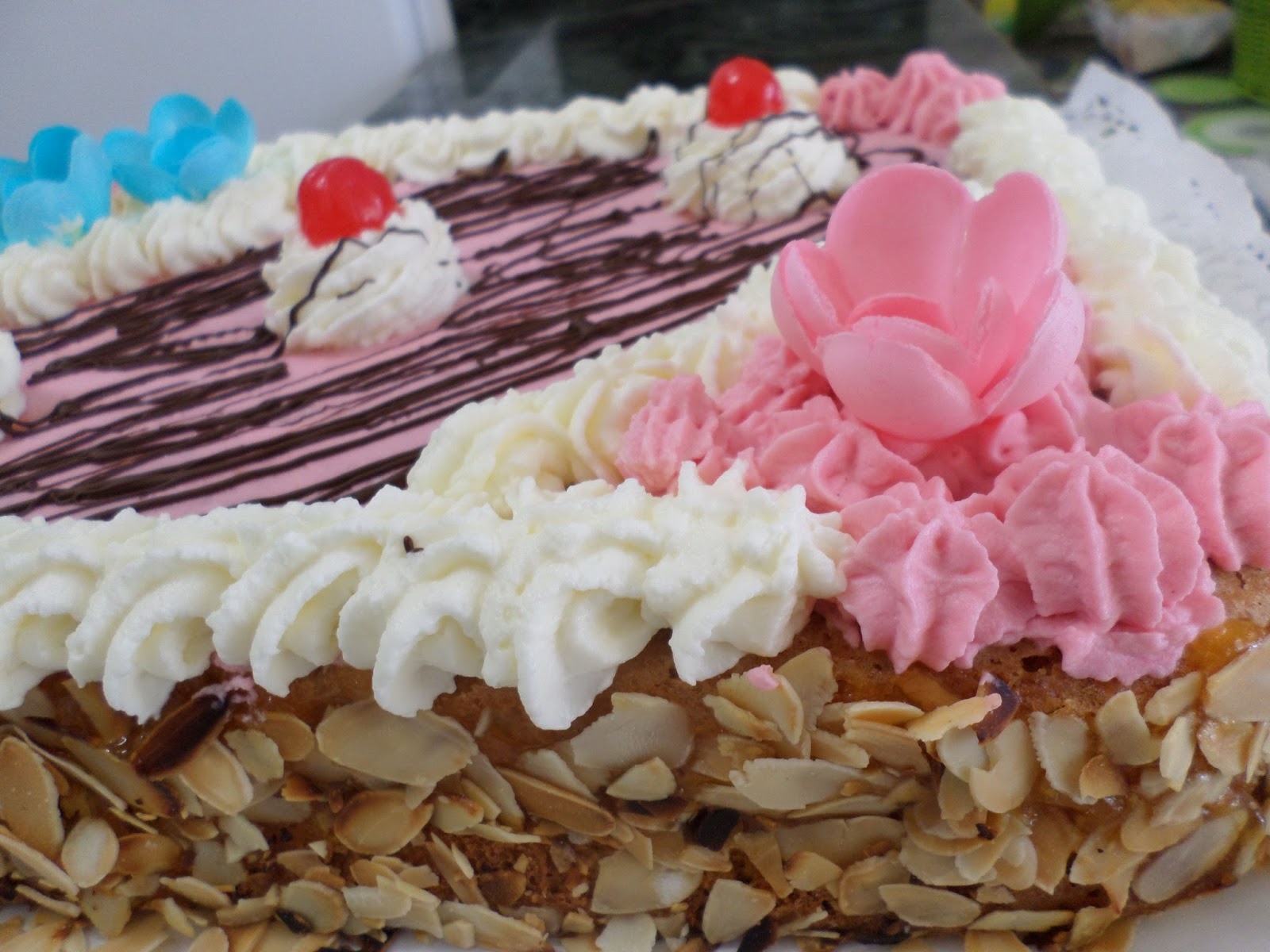 Mi pastelería Tarta con crema de queso y nata