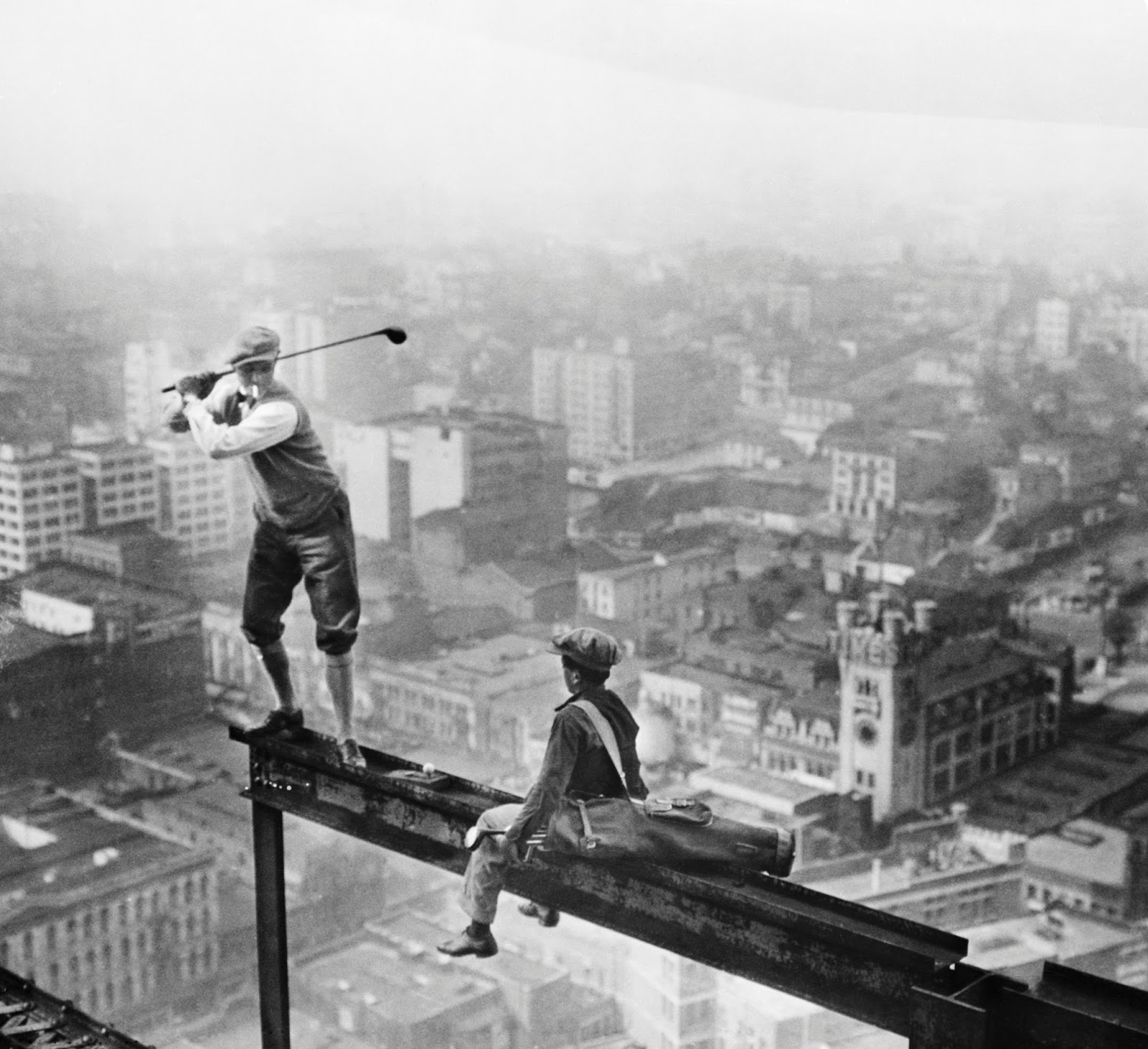 Playing golf on an under construction building, Los Angeles, 1927