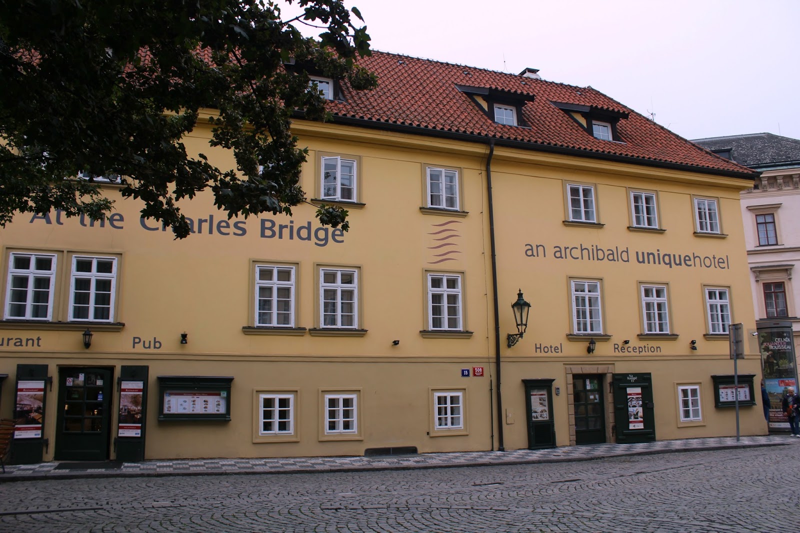 Hotel Archibald At The Charles Bridge,