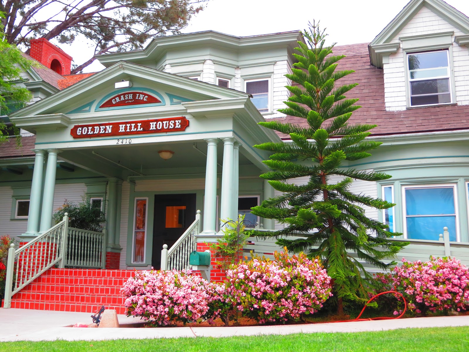 My Vintage Journeys VINTAGE & TRENDYGOLDEN HILL, SAN DIEGO