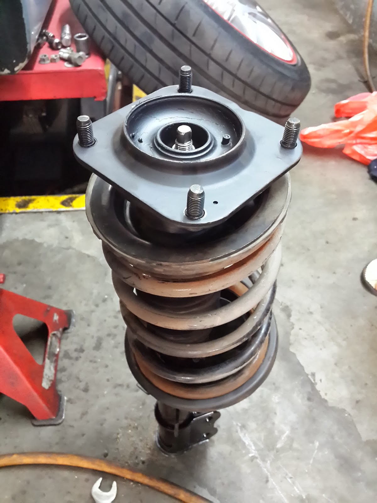 KIA SPECTRA KIA SPECTRA OFFER PACKAGE FULL KIT GENUINE SHOCKS ABSORBERS