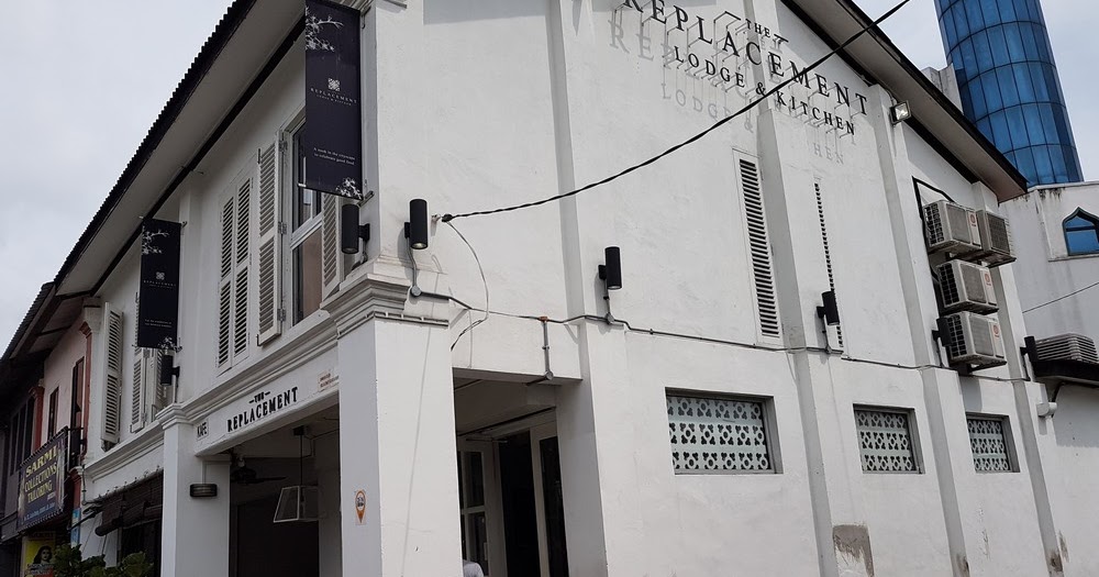 TrueFoodStory JB Food Hunting 02 The Replacement Lodge and Kitchen