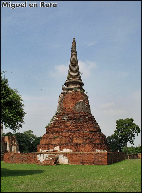 Wat-Phra-Mahathat-Ayutthaya