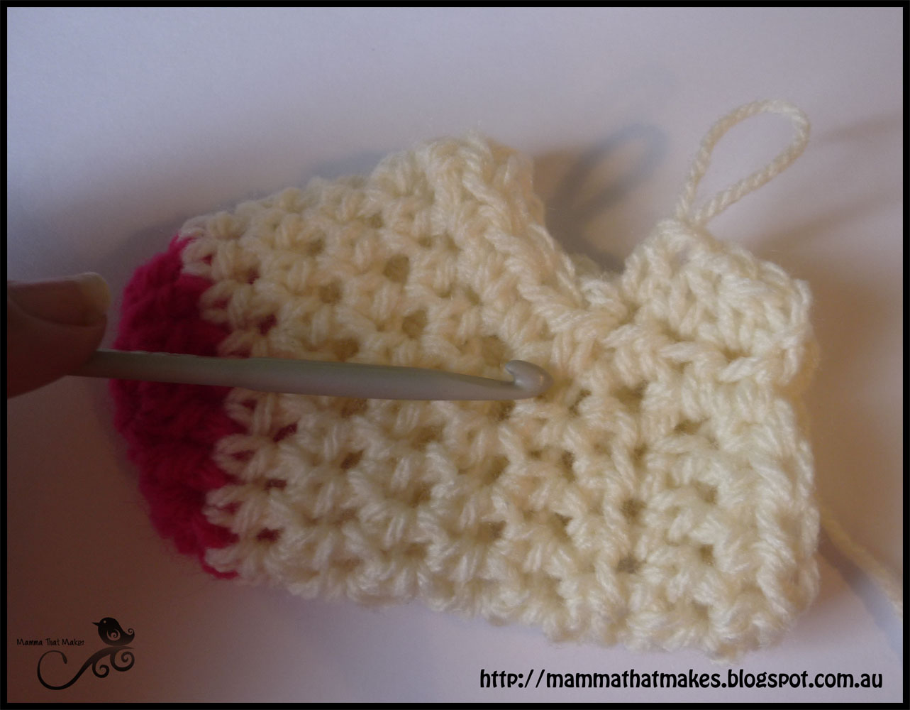 Mamma That Makes Crochet socks for preemies and full term babies
