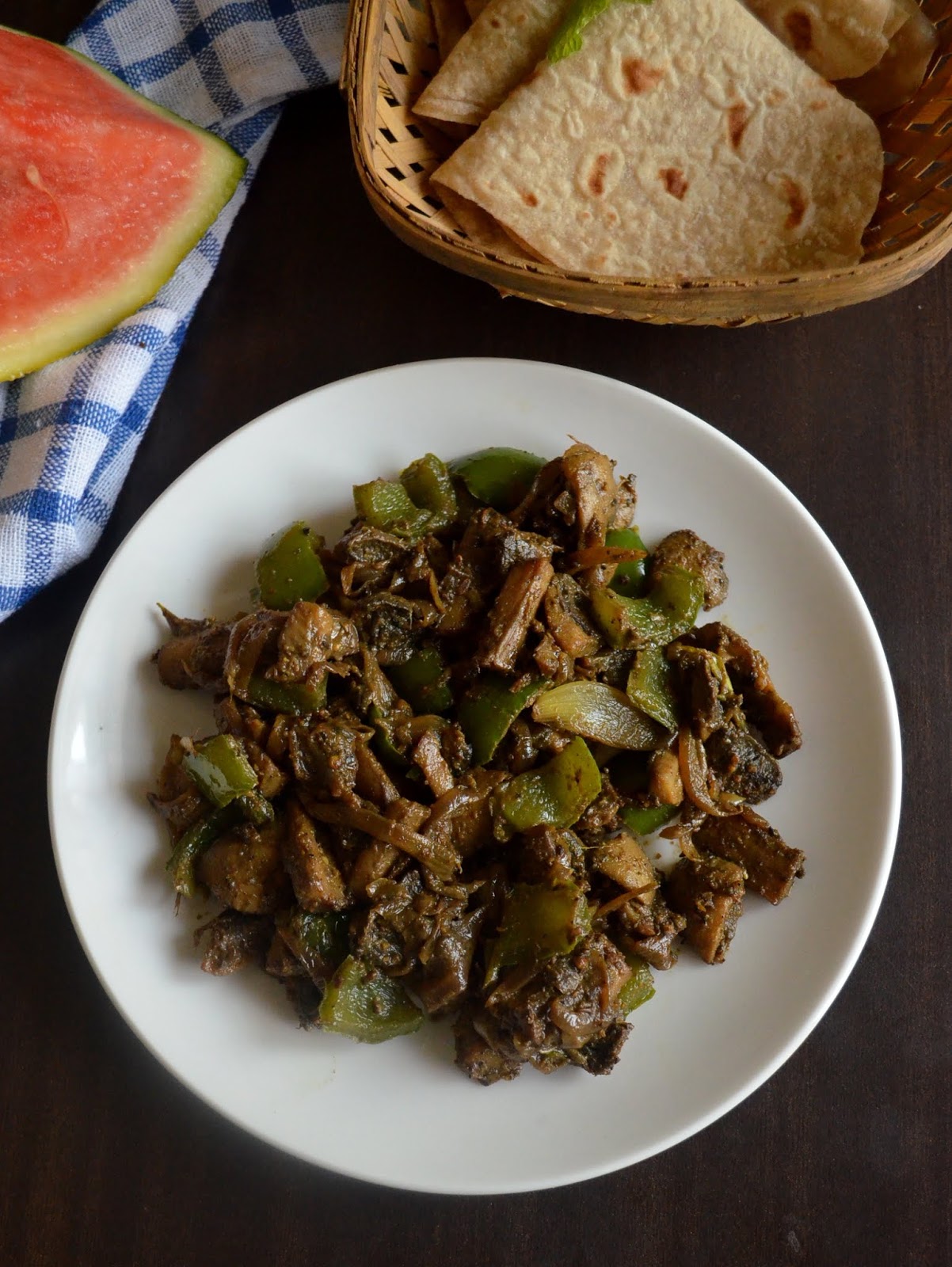 Indulge... Restaurant style Mushroom Pepper Fry Pepper Mushroom