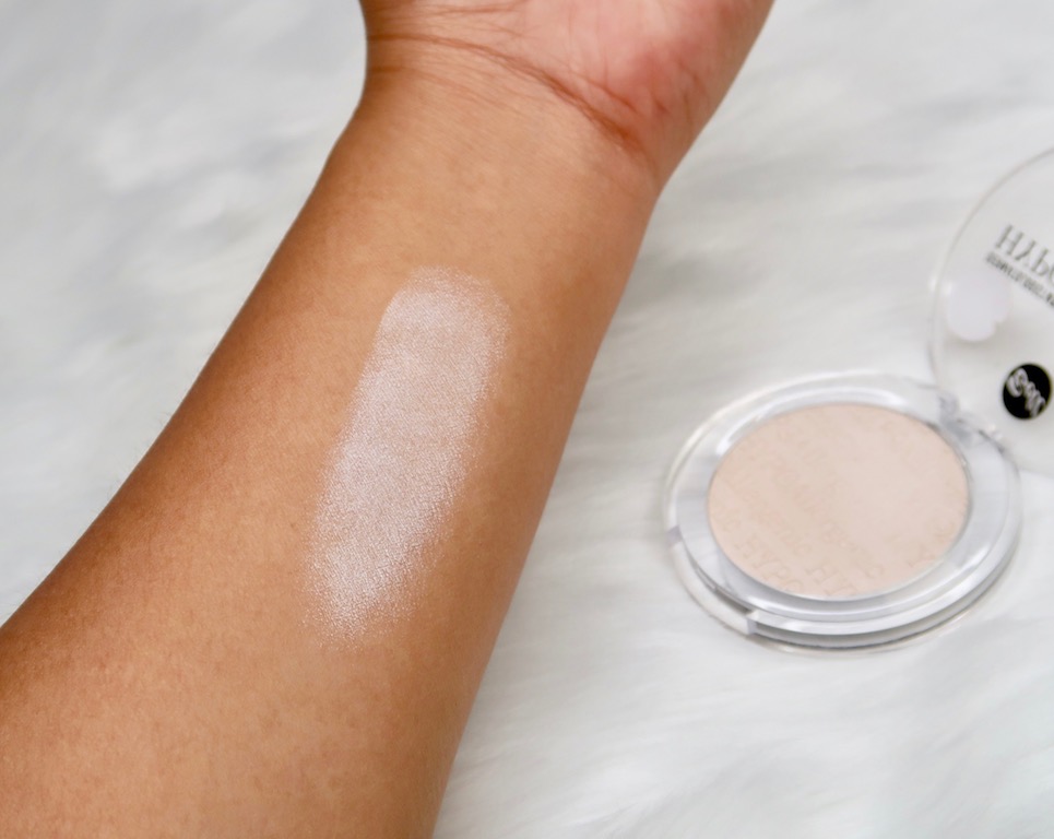 Bell Cosmetics Face and Body Illuminating Powder Highlighter for