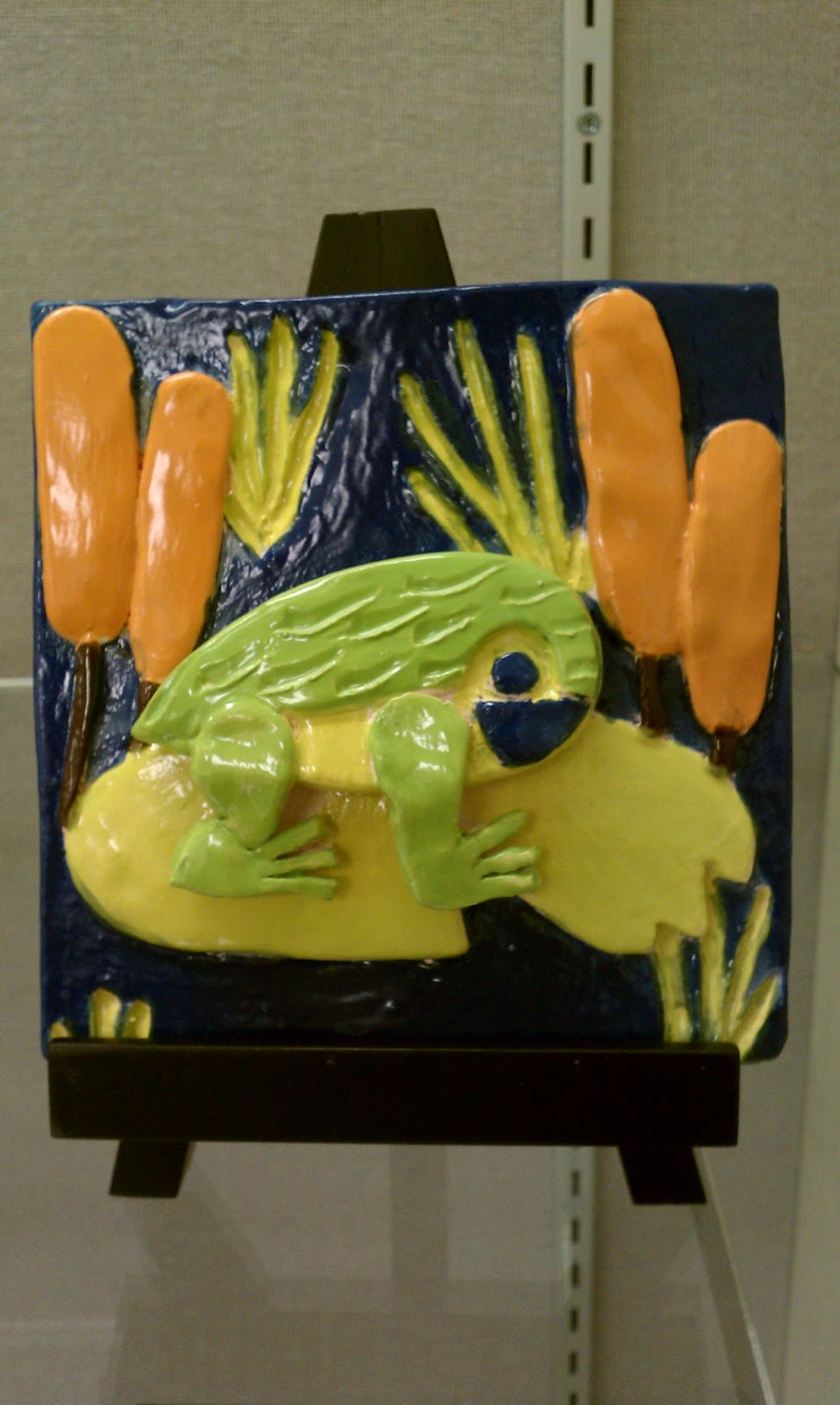 Sunken Relief Sculpture Examples / Figures are carved in sunken relief