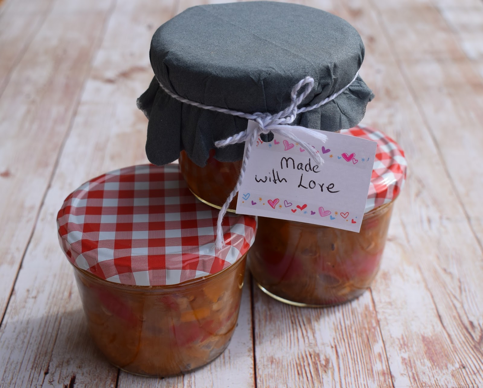 Zucchini-Paprika Chutney - Soni - Cooking with love