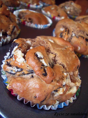 Kakaowe muffinki z oreo.