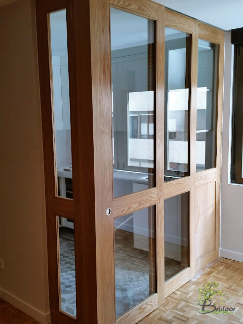 Puertas correderas con cristalera para un apartamento Madrid