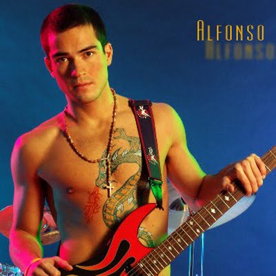 LOS FAMOSOS AL DESNUDO: ALFONSO HERRERA