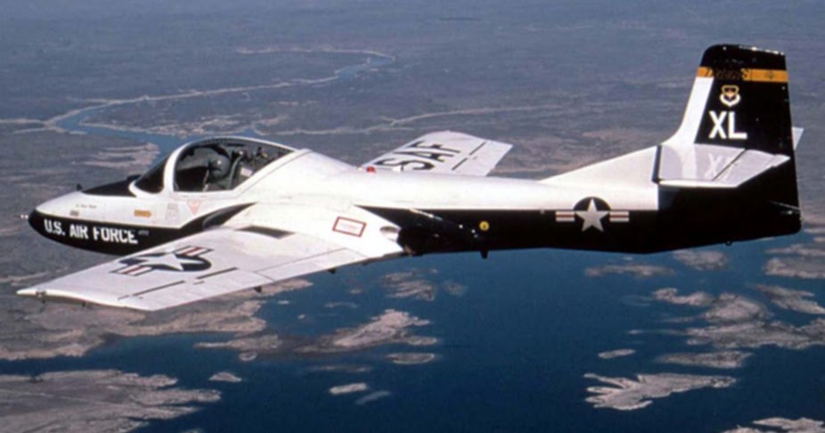 avi 213 es militares cessna t 37 tweety bird prototipo 37c