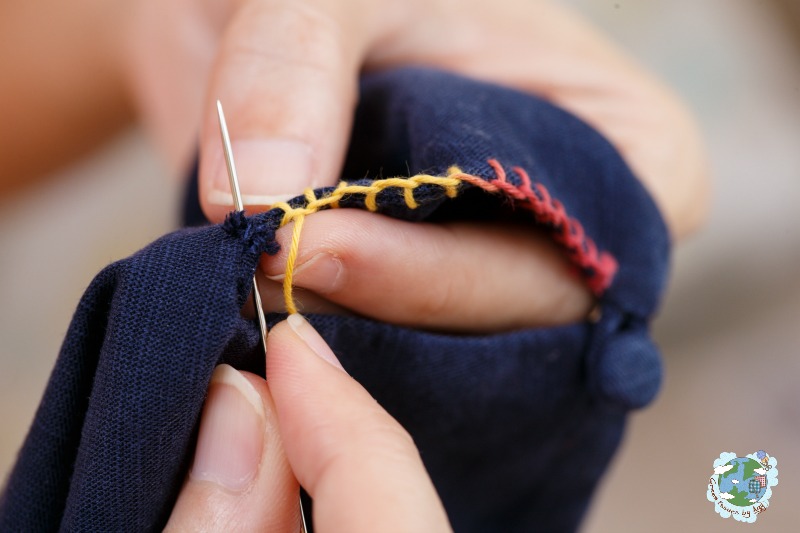 Fix it Friday - Mending with a Blanket Stitch - Green Issues by Agy