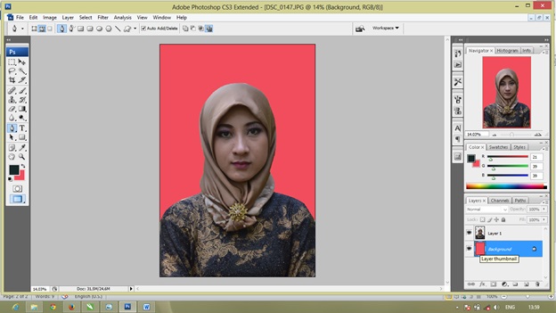 CARA MUDAH MERUBAH WARNA BACKGROUND FOTO DENGAN PHOTOSHOP CS3 ~ Asal