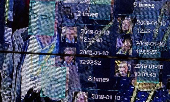 Big Brother de controle social, irá te monitorar controlar, e te destruir Big Brother de controle social, irá te monitorar controlar, e te destruir