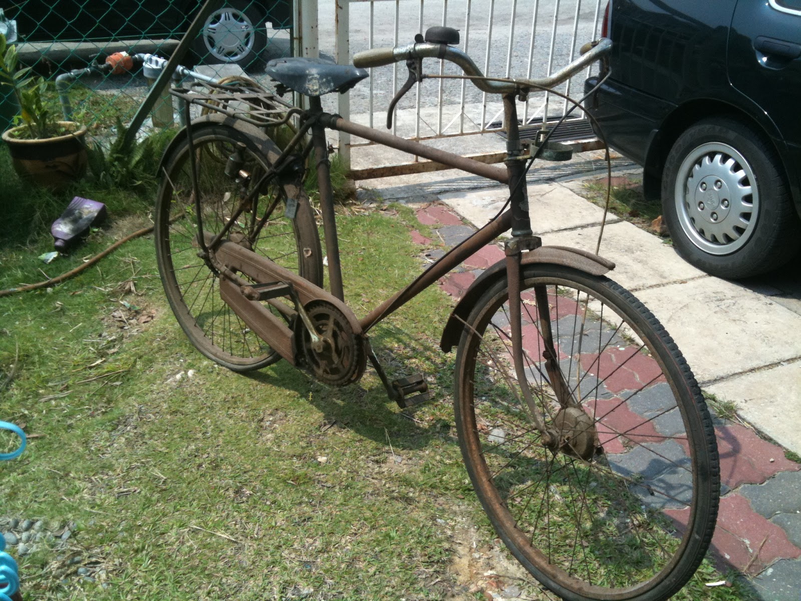 Basikal Tua Antik