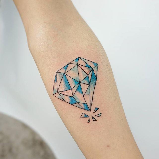 tatuagens femininas de diamantes tatuagens femininas de diamantes