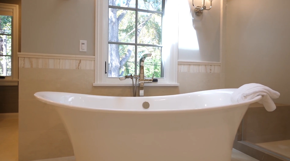 Tour 1501 Bryant St, Palo Alto, CA vs. 37 Interior Design Photos