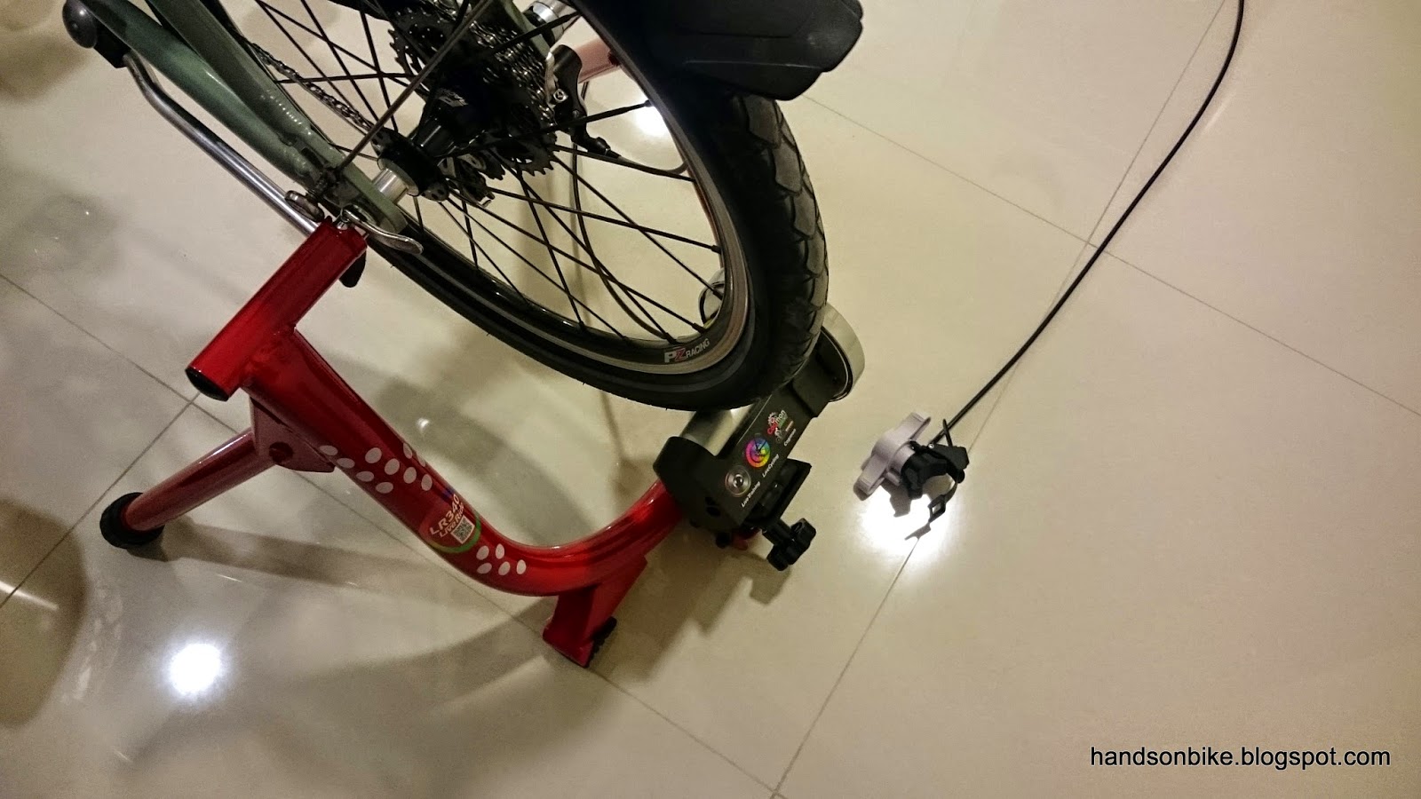 Hands On Bike Minoura Bicycle Trainer LR340