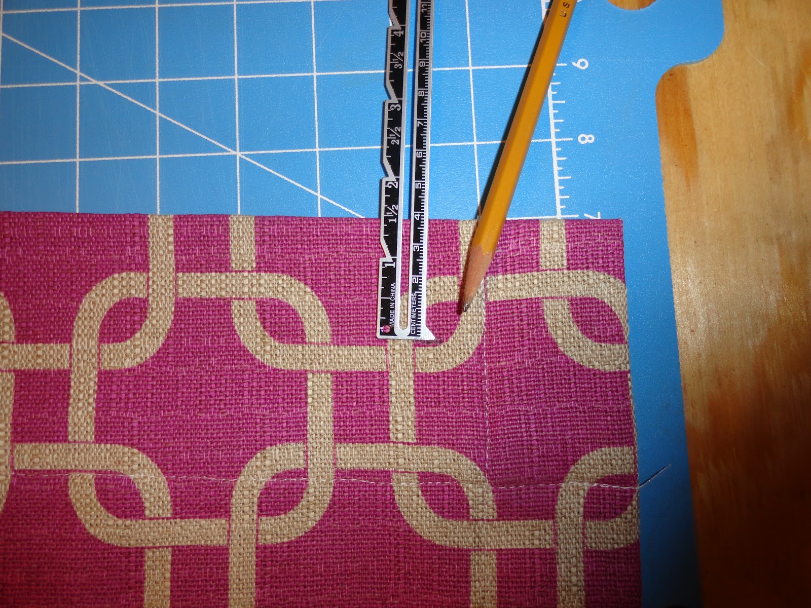 MAID2be All Things Sewing Tutorial How to Make a Shower Curtain