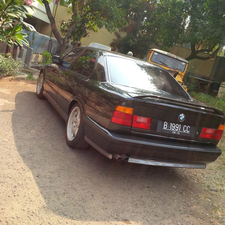 Bukalapak Mobil Bekas Dijual Bmw E34 Built Up Toge Gan Jakarta Lapak Mobil Dan Motor Bekas