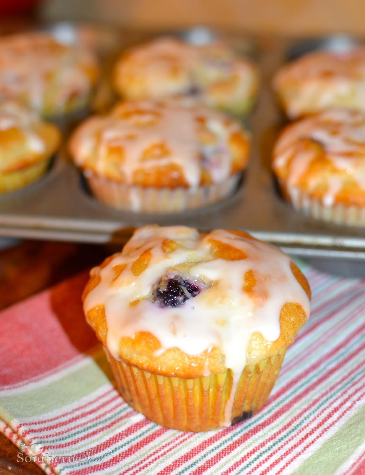 A Southern Soul: Blueberry Sour Cream Muffins with Lemon Glaze