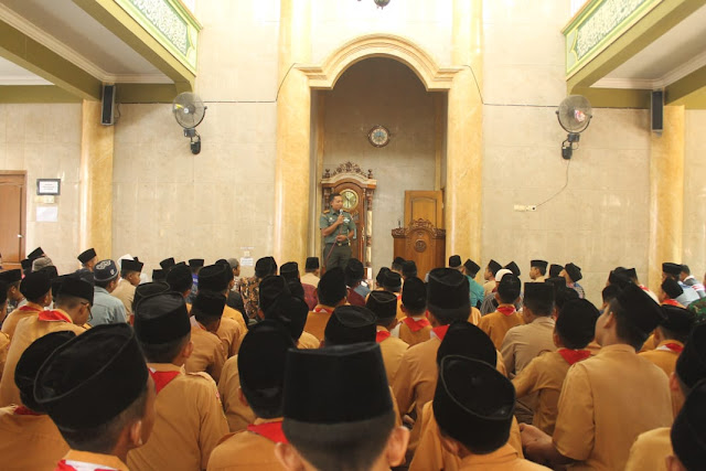 Safari Ramadhan : Dandim Sragen Silahturrahmi Di Pondok  Pesantren Walisongo