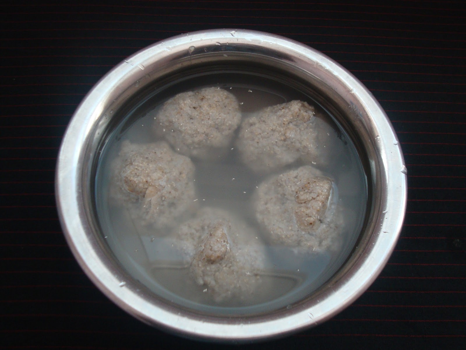 Poornima's Cook Book: Kambu Sadam (Pearl Millet Rice) / Kambu Koozh ...