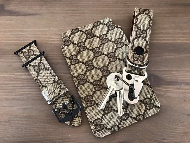 GUCCI STRAP , KEYCHAIN AND POUCH