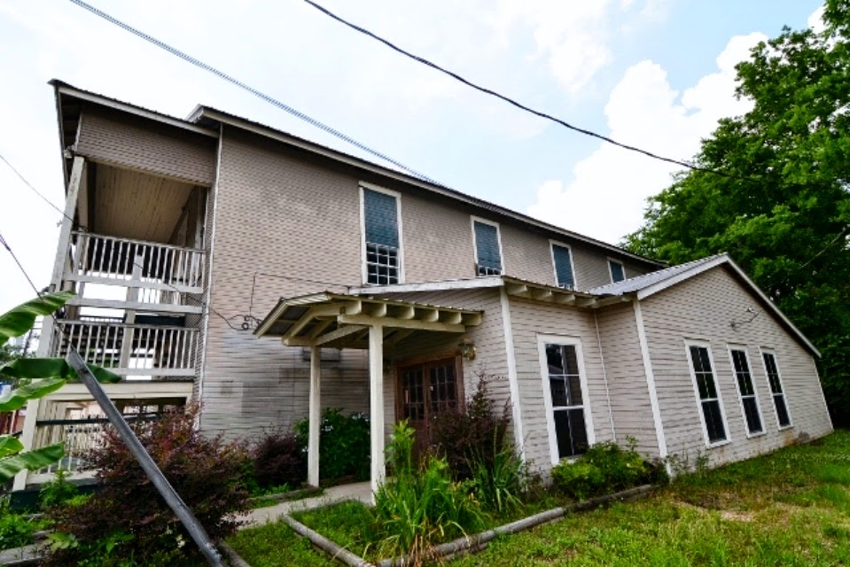 From City to Suburbia 5632 Commerce St, Saint Francisville, LA 70775