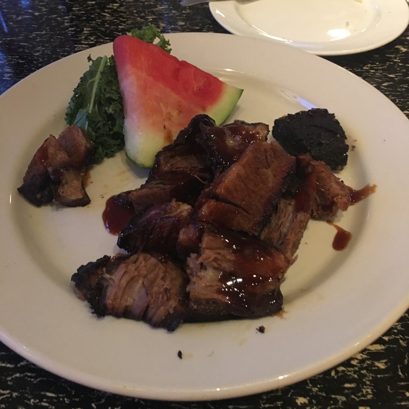 GREAT EATS HAWAII LUCILLE'S SMOKEHOUSE BBQ LONG BEACH, CA