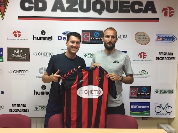 Oficial: El Azuqueca renueva a Néstor Torres y firma a Seubert