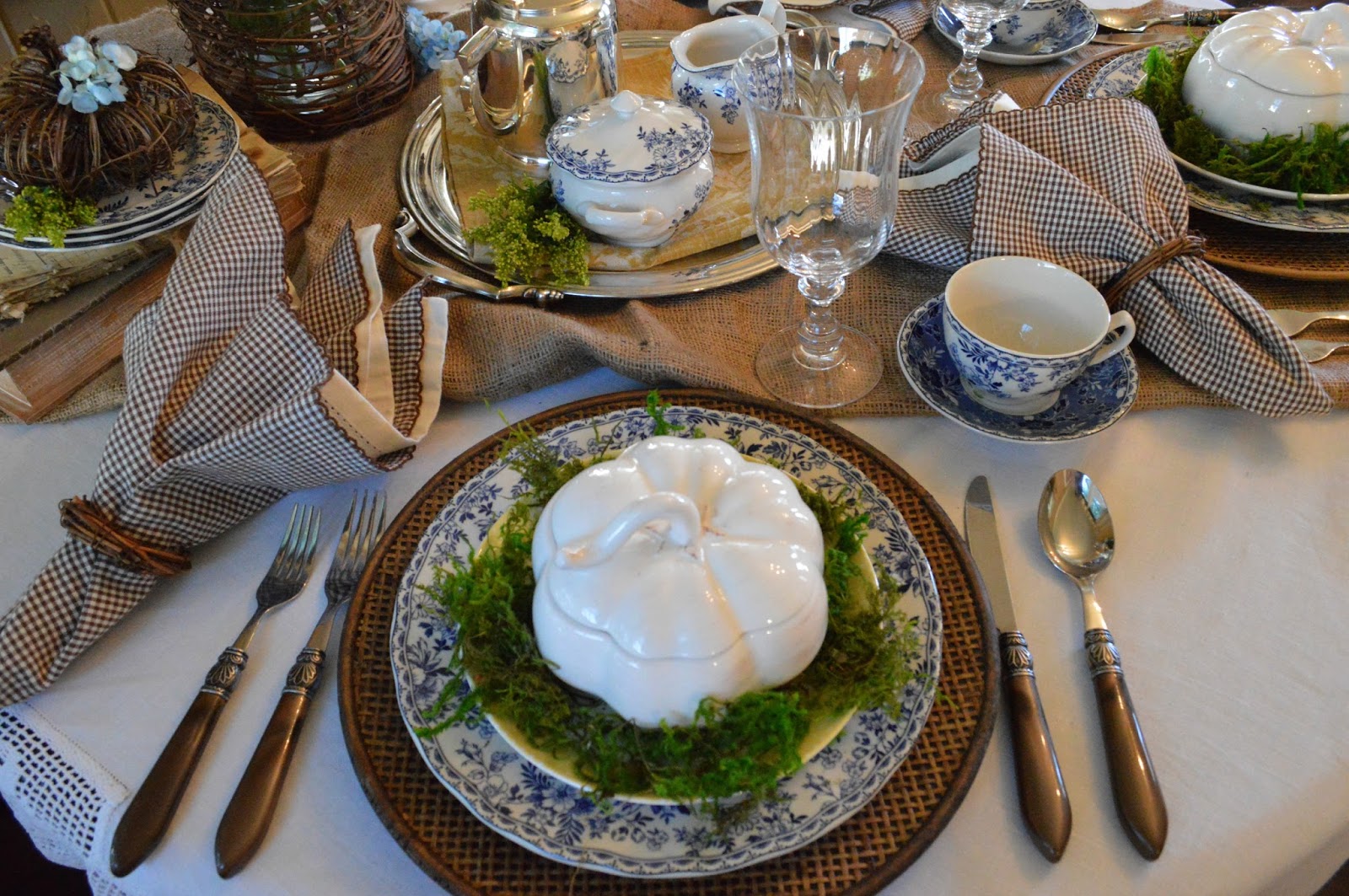 Nature Inspired Thanksgiving Table